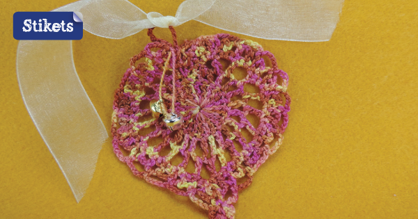 Corazones-de-crochet para bodas