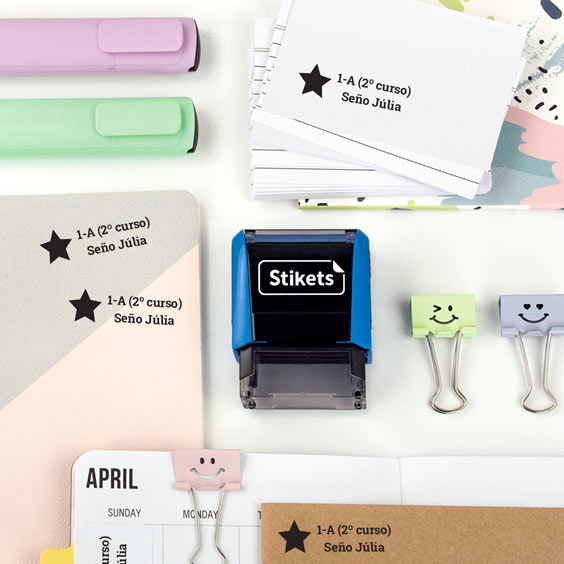 Sello rectangular personalizado para cuadernos y material escolar