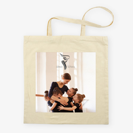 Bolsa tote bag de algodón beige personalizada con una foto de grupo impresa en el frontal
