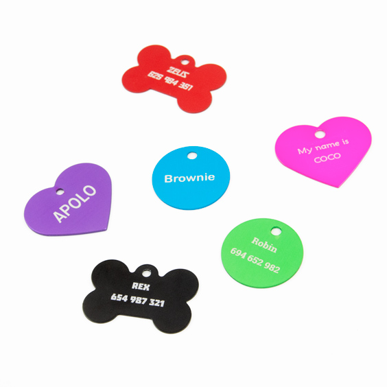 Chapas personalizadas para mascotas de aluminio en forma de hueso, corazón y círculo, en rojo, rosa, morado, azul, verde y negro