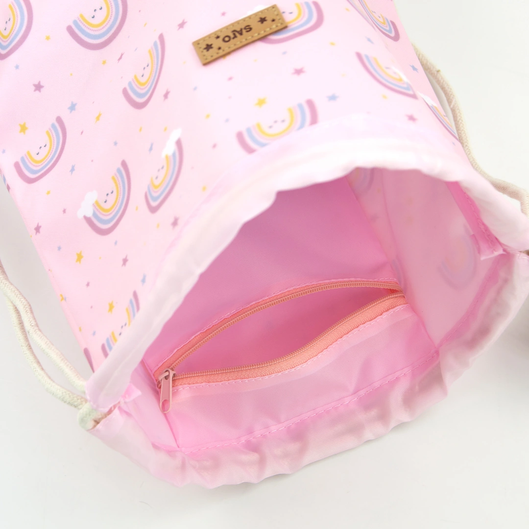 Interior de mochila saco Saro con bolsillo de cremallera