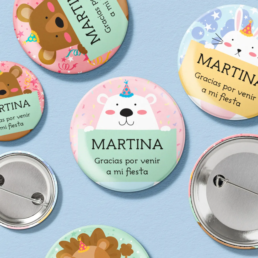 Chapas personalizadas de cumpleaños con animales, el nombre Martina y el mensaje Gracias por venir a mi fiesta